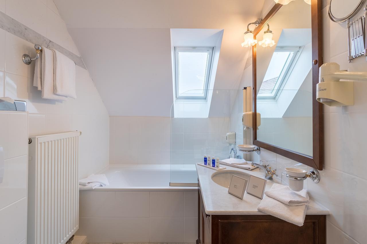 Schlosshotel Neckarbischofsheim Eksteriør bilde