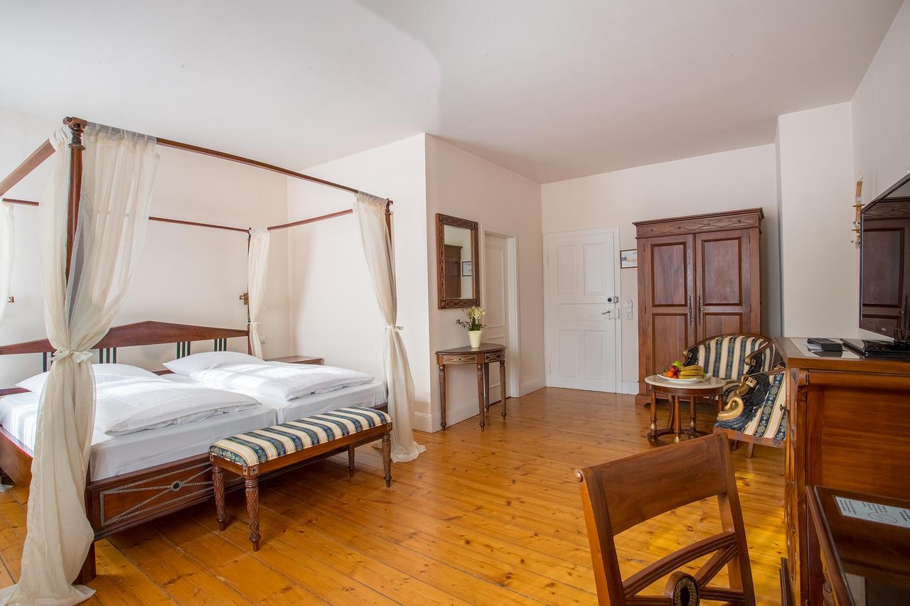 Schlosshotel Neckarbischofsheim Eksteriør bilde